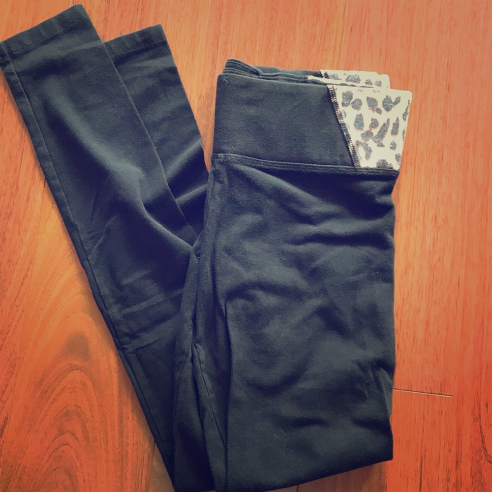 VS pink leggings